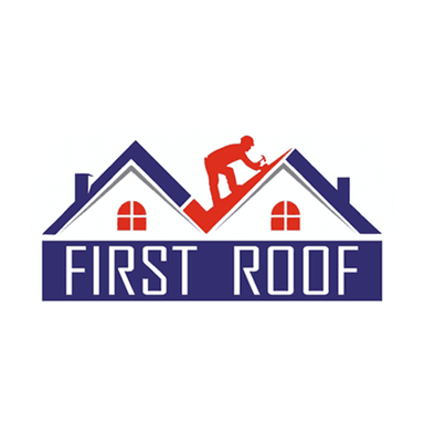 Logo FIRSTROOF cu acoperișuri stilizate în albastru, un montator în roșu și denumirea firmei.