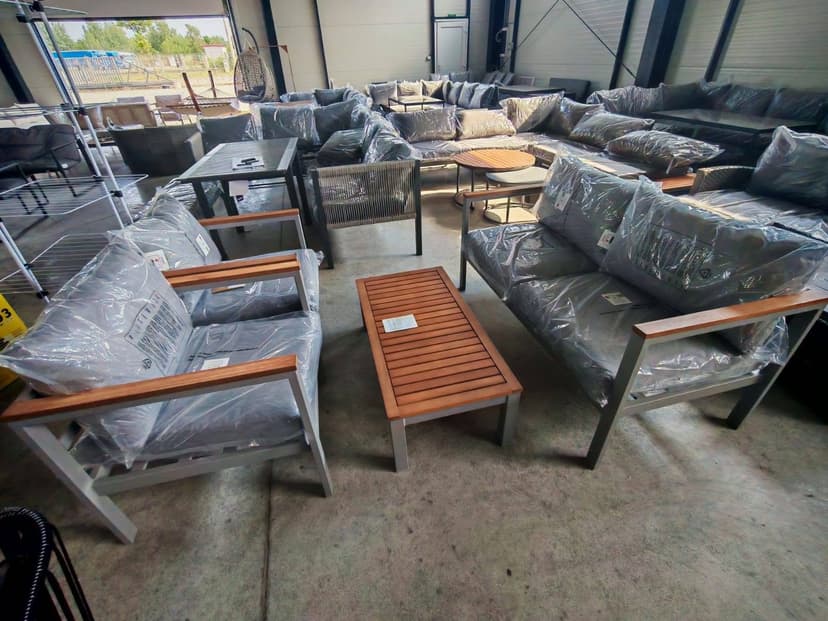MOBILA OUTLET BAIA MARE – imagine de copertă